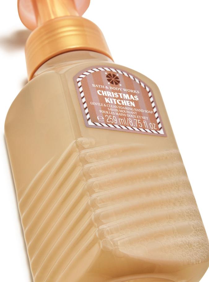 Bath & Body Works Christmas Kitchen Gentle & Clean Foaming Hand Soap, 259 ml / 8.75 Fl oz Buy at Indicrest Image 2
