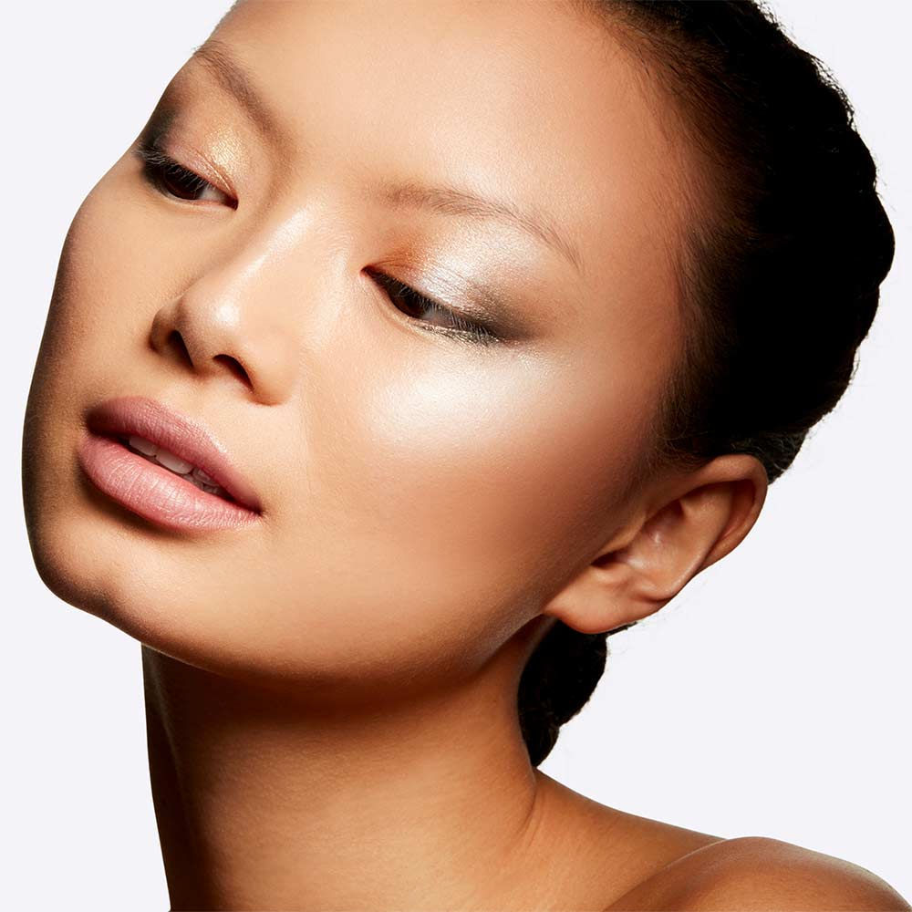 M.A.C Extra Dimension Skinfinish - Double Gleam, 9g Buy at Indicrest Image 3